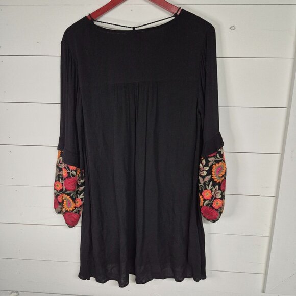Entro Black Boho Tunic Dress With Embroidered Floral Sleeves Tassel Tie Neckline - Picture 5 of 8